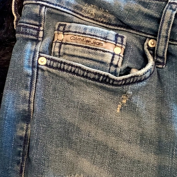 Calvin Klein Destroyed Straight Leg Jeans 💙 - Picture 3 of 8